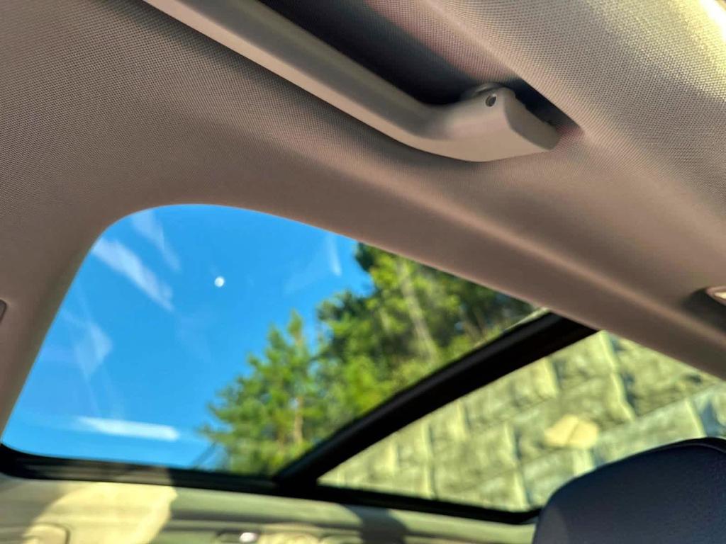 used 2025 Volvo XC60 car, priced at $39,995