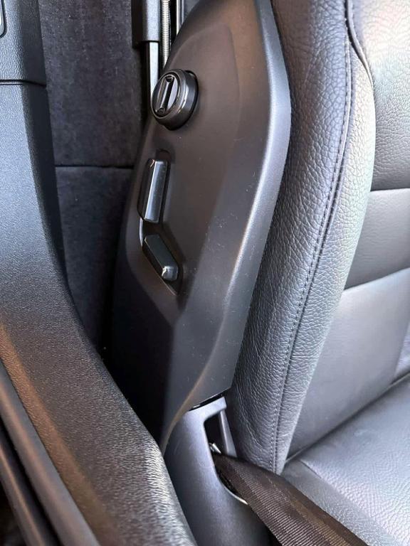 used 2025 Volvo XC60 car, priced at $39,995