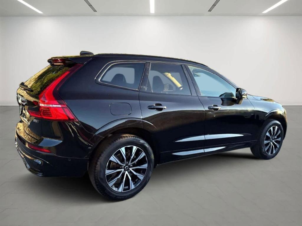 used 2025 Volvo XC60 car, priced at $39,995