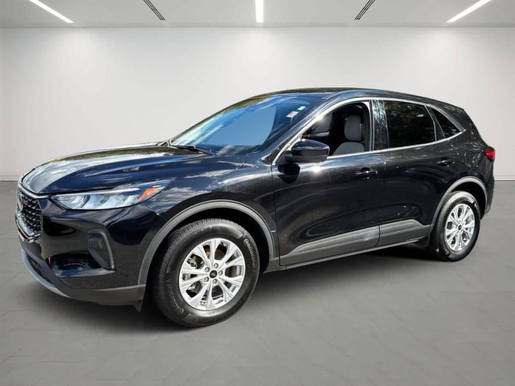 used 2023 Ford Escape car, priced at $25,491