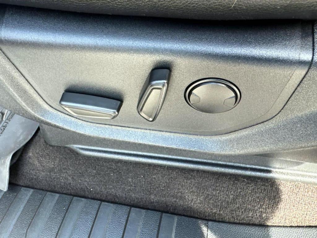 used 2019 Ford F-150 car, priced at $32,989