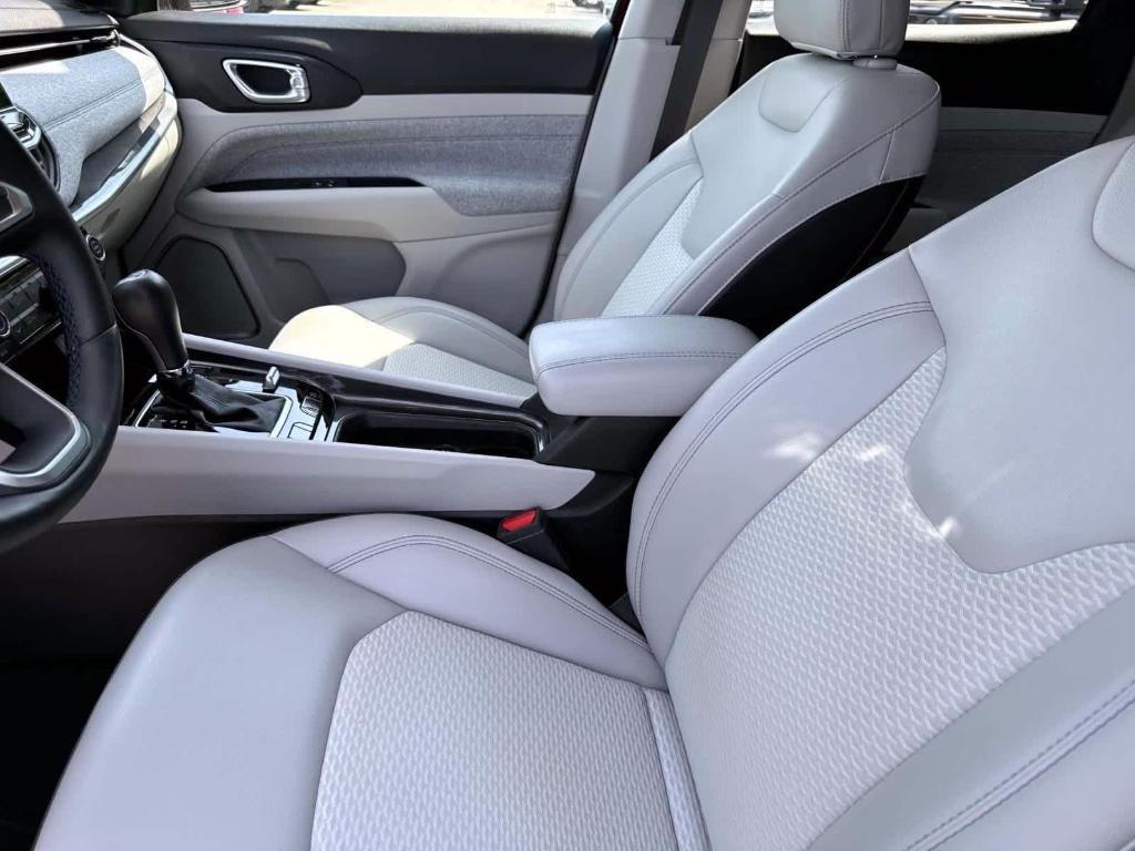 used 2022 Jeep Compass car, priced at $24,995