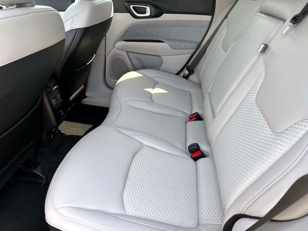 used 2022 Jeep Compass car, priced at $24,995