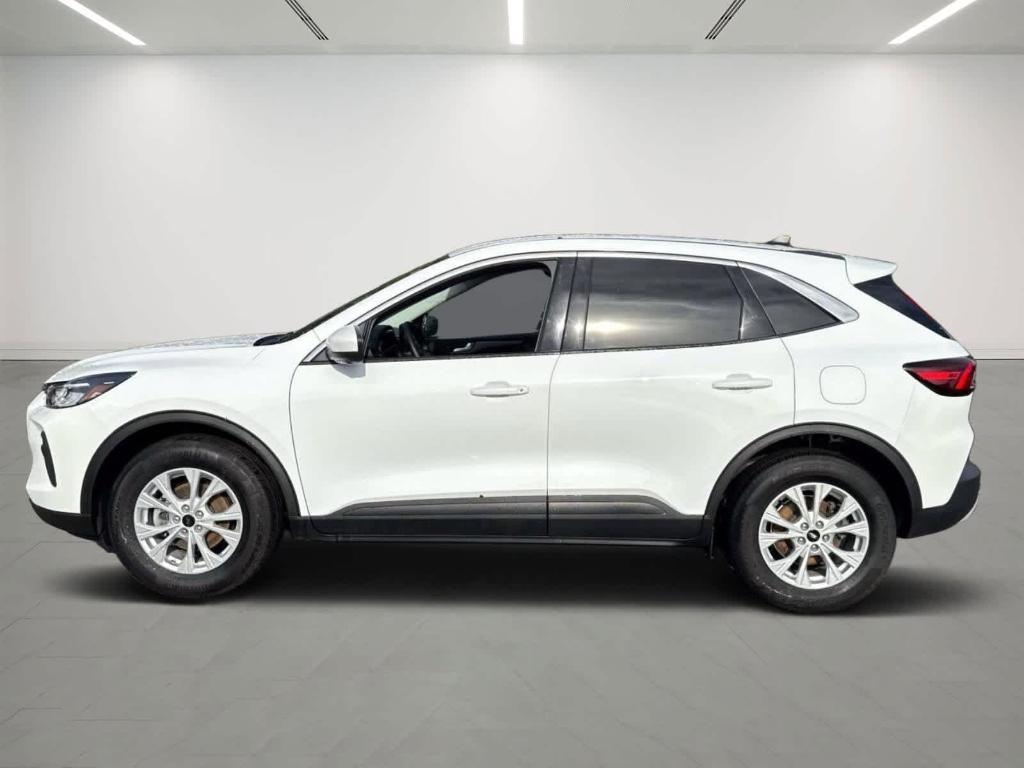 used 2023 Ford Escape car, priced at $24,996