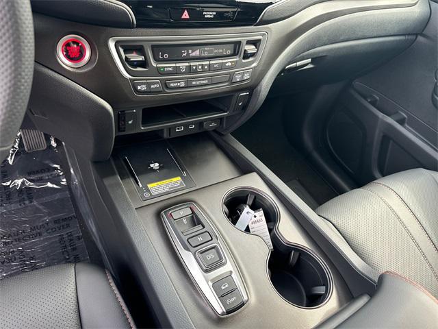 new 2025 Honda Passport car, priced at $46,405