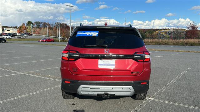 used 2025 Honda Pilot car, priced at $47,659