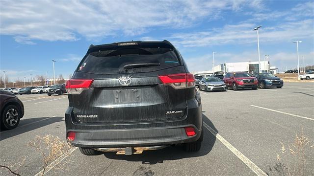 used 2017 Toyota Highlander car, priced at $18,105