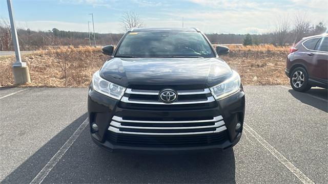 used 2017 Toyota Highlander car, priced at $18,105