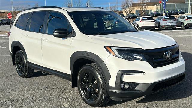 used 2022 Honda Pilot car, priced at $33,806