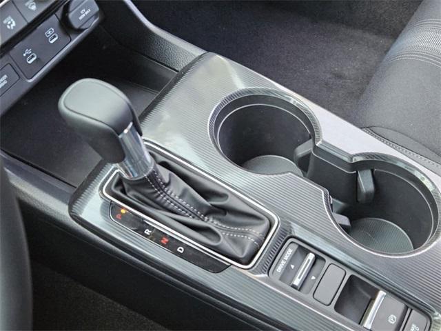 new 2025 Honda Civic Hybrid car, priced at $30,100