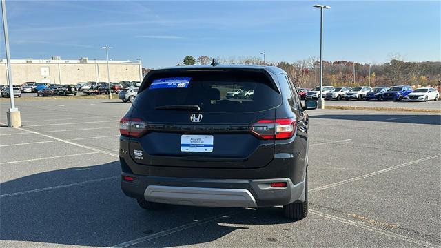 used 2023 Honda Pilot car, priced at $40,122