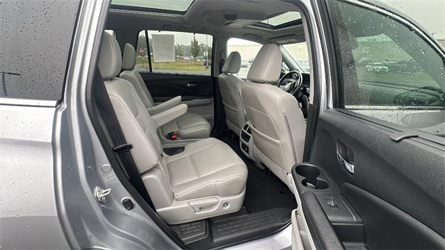 used 2020 Honda Pilot car, priced at $30,517