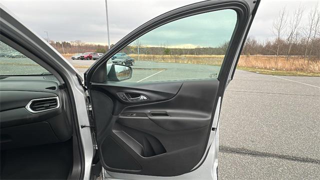 used 2022 Chevrolet Equinox car, priced at $26,309