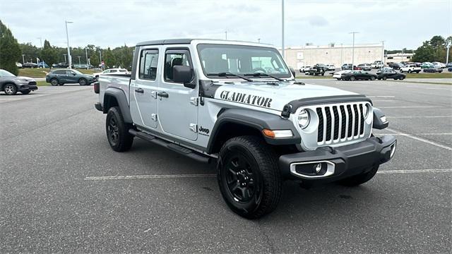 used 2023 Jeep Gladiator car, priced at $32,631