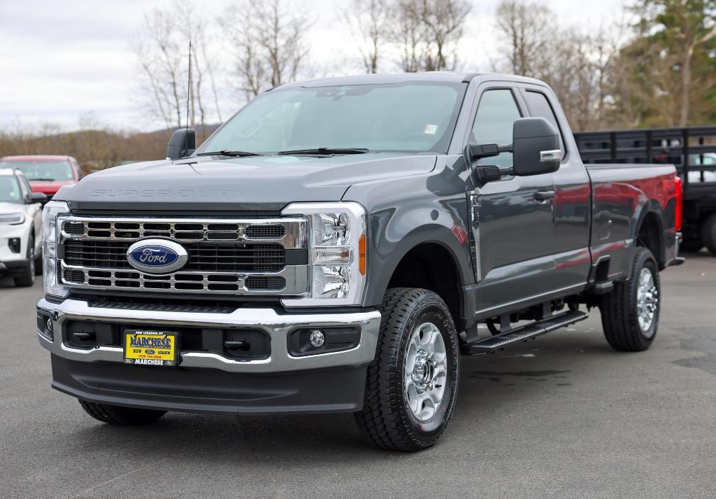 new 2025 Ford F-350 car, priced at $61,675