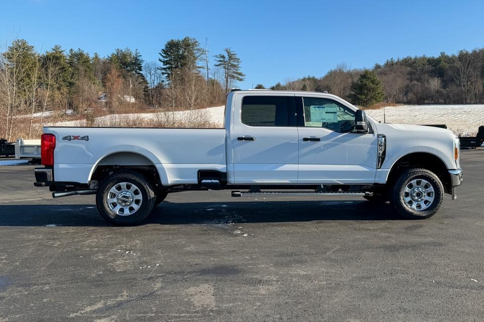 new 2024 Ford F-350 car, priced at $60,410