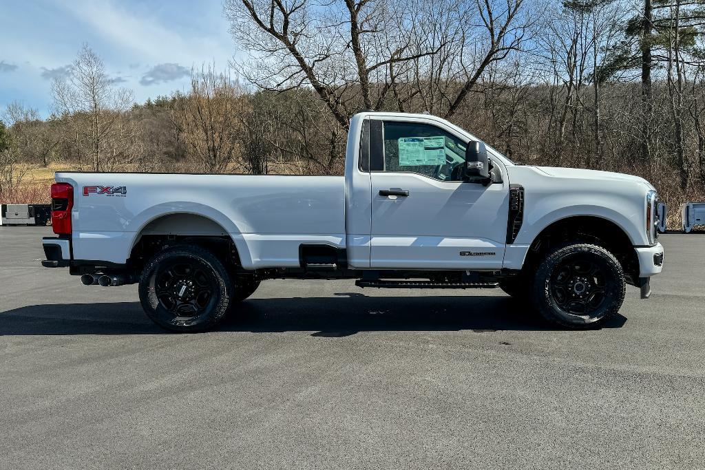 new 2024 Ford F-350 car, priced at $68,595