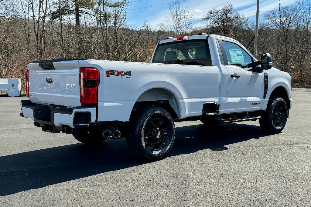 new 2024 Ford F-350 car, priced at $68,595