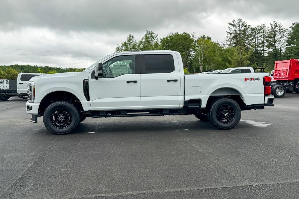 new 2025 Ford F-250 car, priced at $61,655