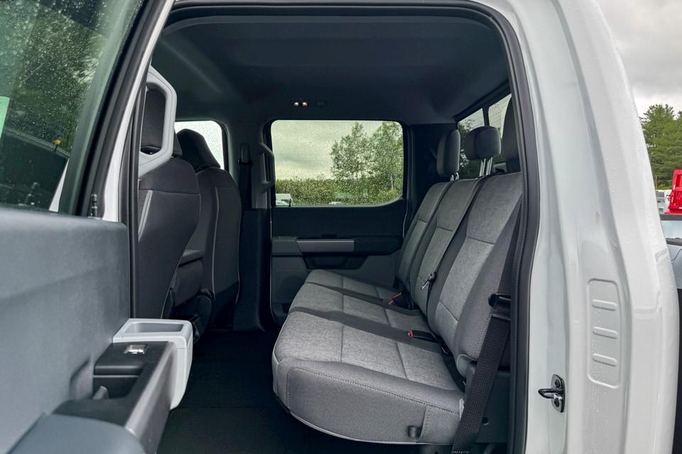 new 2025 Ford F-250 car, priced at $61,655