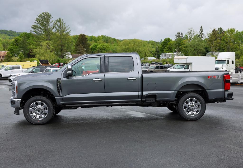 new 2025 Ford F-350 car, priced at $75,025