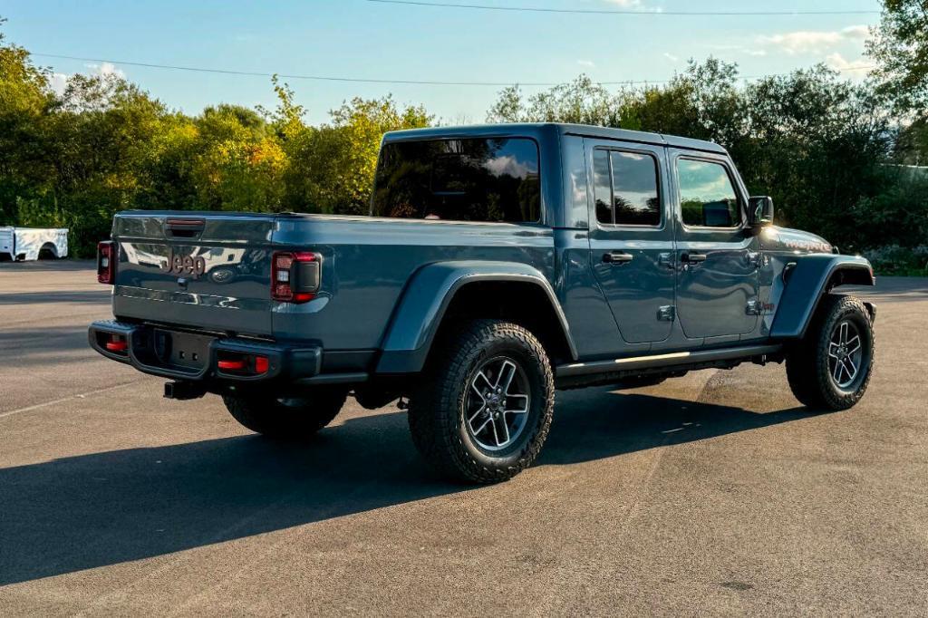 used 2024 Jeep Gladiator car, priced at $54,900