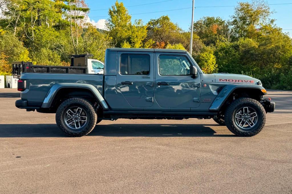 used 2024 Jeep Gladiator car, priced at $54,900