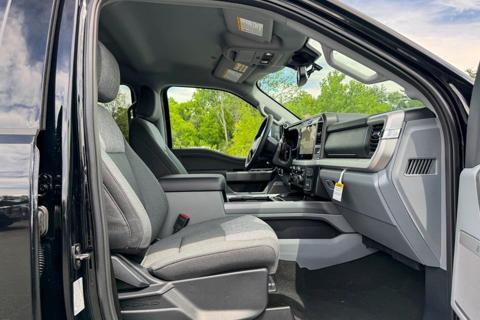 new 2025 Ford F-250 car, priced at $73,045