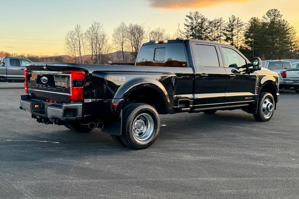 new 2025 Ford F-350 car, priced at $89,875