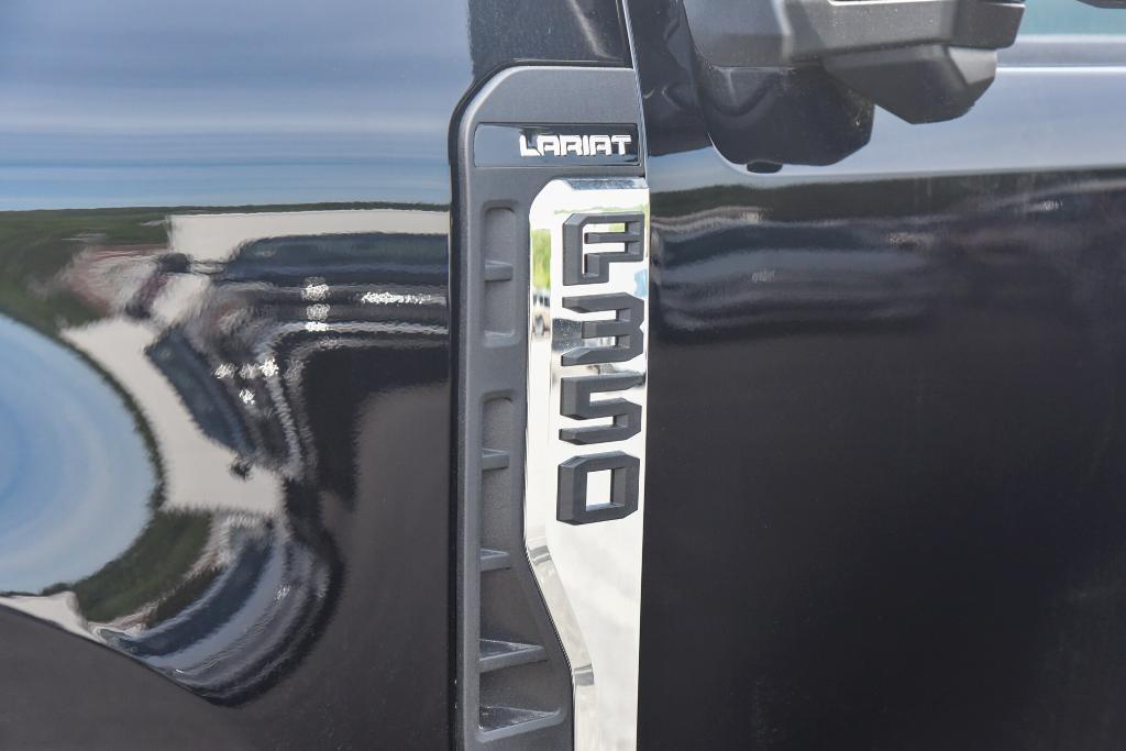 new 2025 Ford F-350 car, priced at $89,875