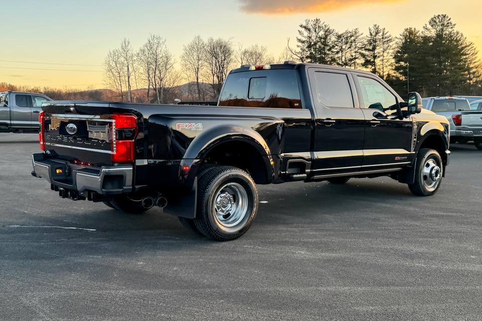 new 2025 Ford F-350 car, priced at $89,875