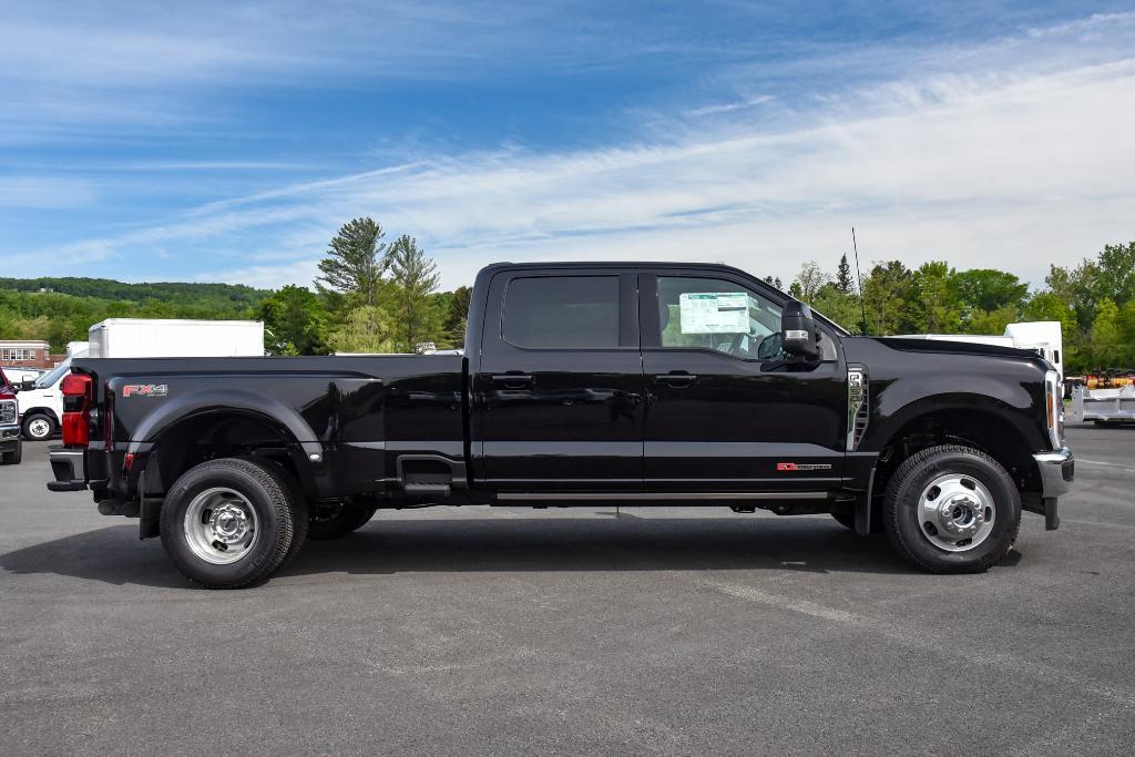 new 2025 Ford F-350 car, priced at $89,875