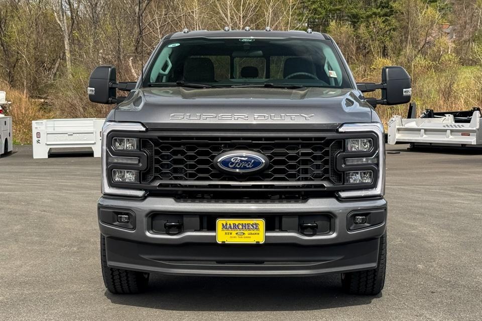 new 2025 Ford F-350 car, priced at $64,185