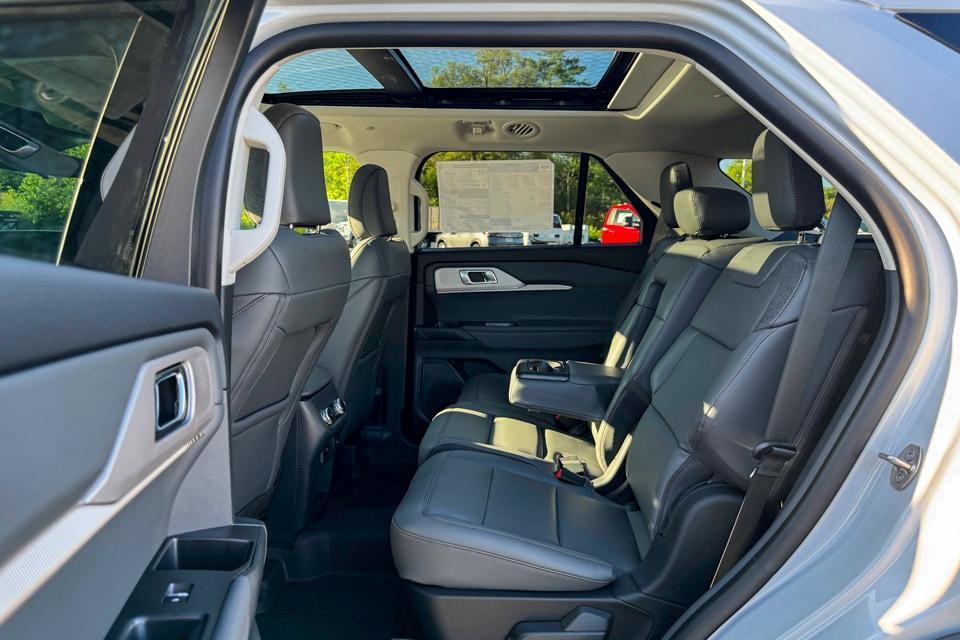 new 2025 Ford Explorer car, priced at $50,515