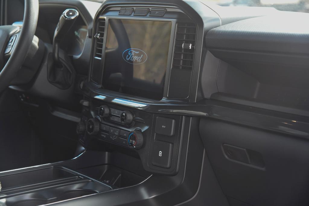new 2024 Ford F-150 car, priced at $48,811