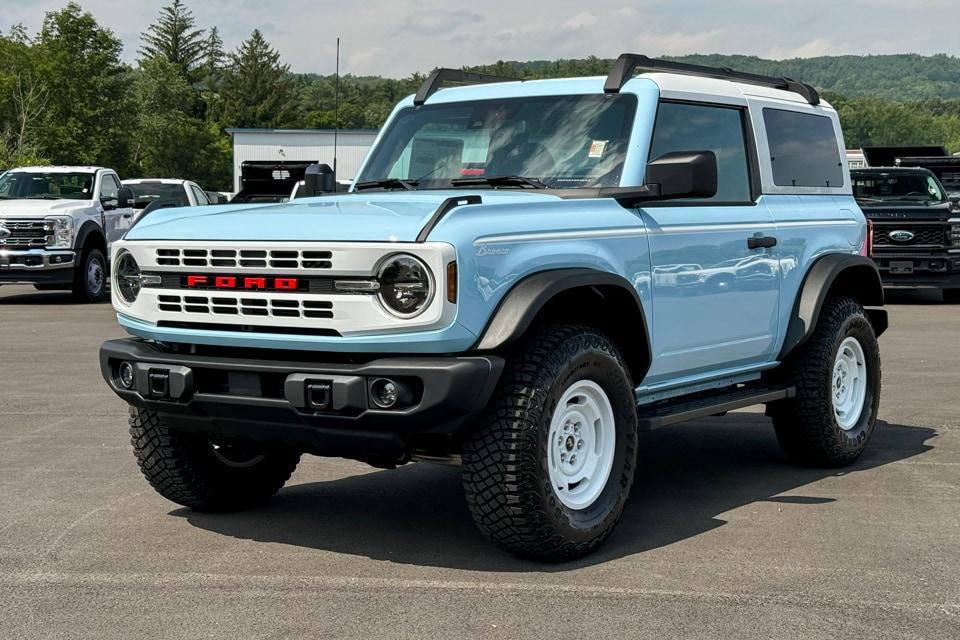 new 2024 Ford Bronco car, priced at $54,110