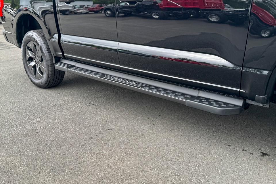 new 2025 Ford F-150 Lightning car, priced at $79,190