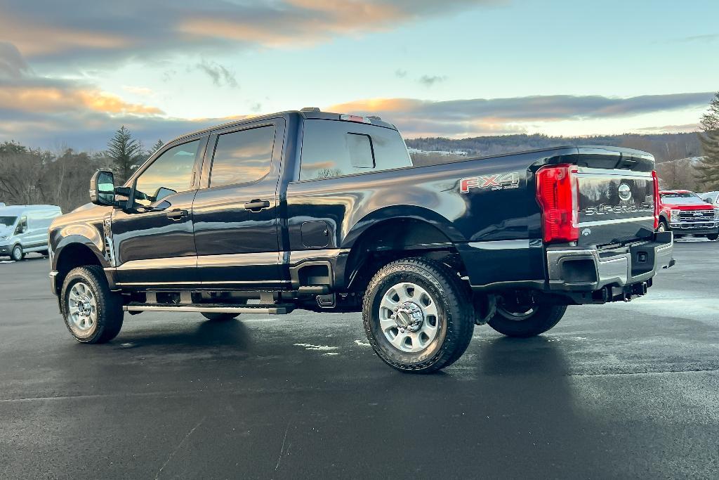 new 2024 Ford F-250 car, priced at $61,650