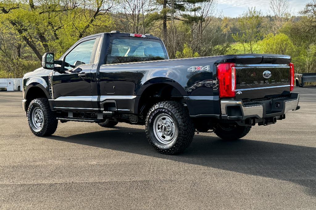 new 2024 Ford F-250 car, priced at $52,670