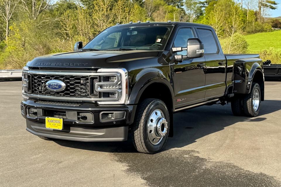 new 2025 Ford F-450 car