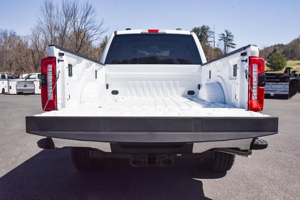 new 2025 Ford F-350 car, priced at $63,820