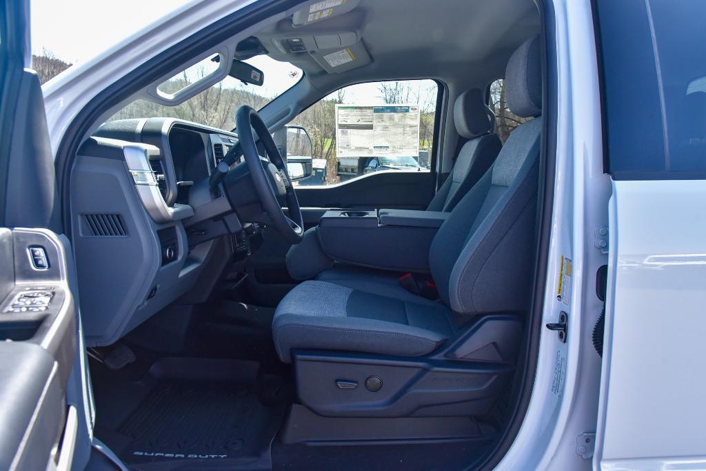 new 2025 Ford F-350 car, priced at $63,820