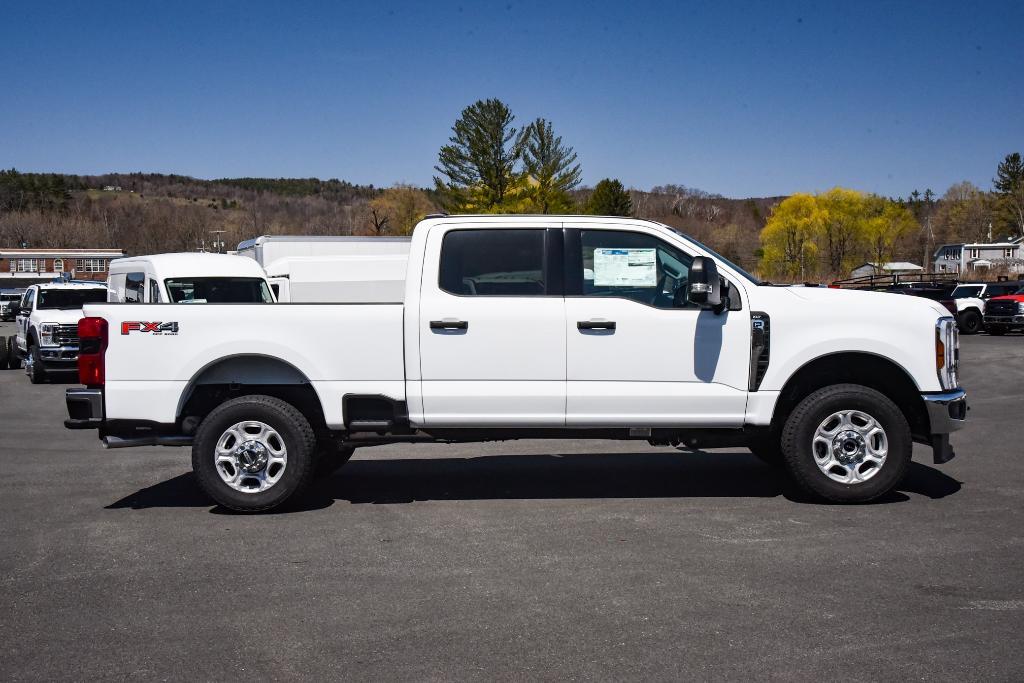 new 2025 Ford F-350 car, priced at $63,820