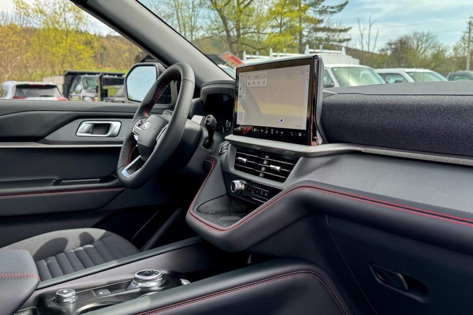 new 2025 Ford Explorer car, priced at $48,438