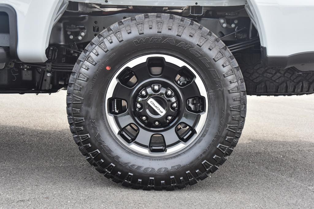 new 2025 Ford F-250 car, priced at $65,355
