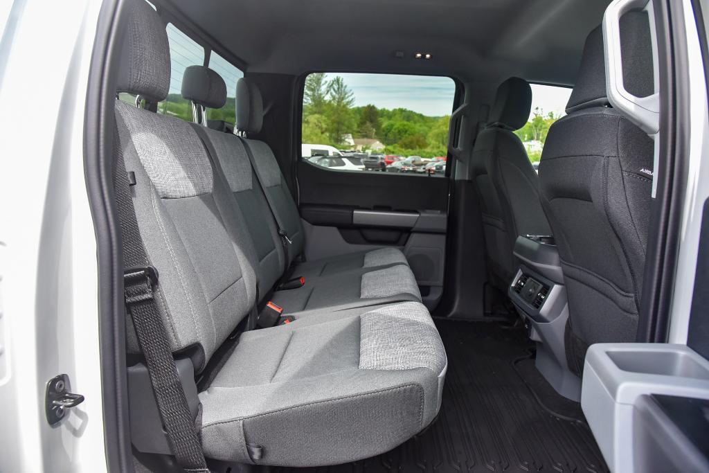new 2025 Ford F-250 car, priced at $65,355