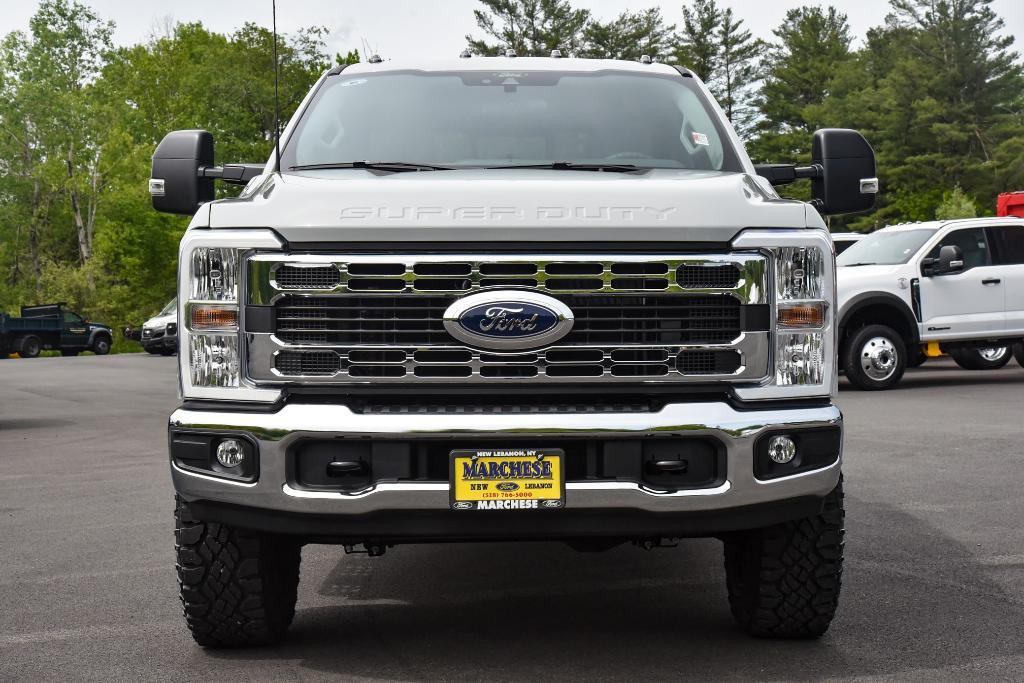 new 2025 Ford F-250 car, priced at $65,355