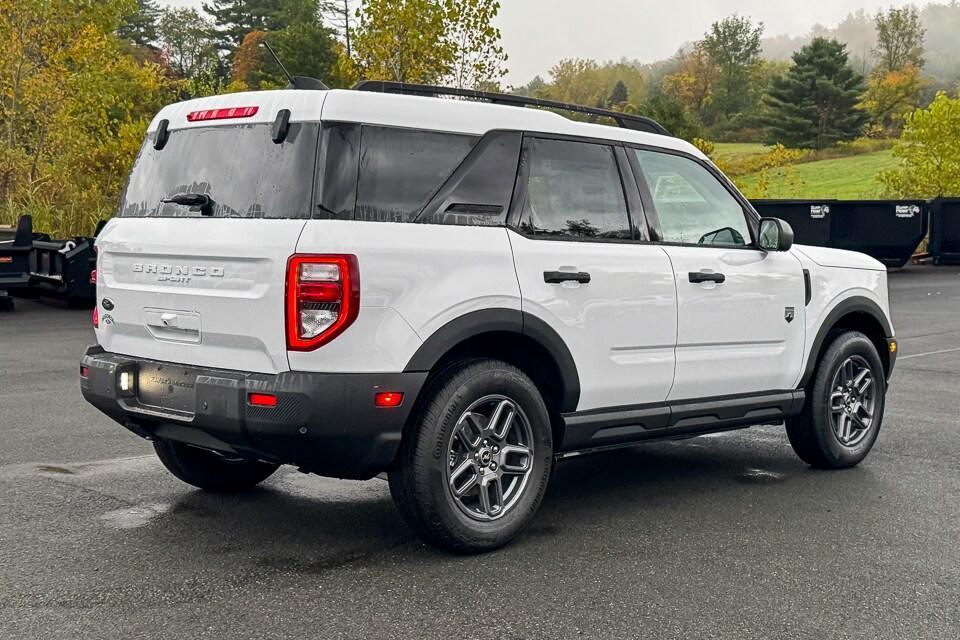 new 2025 Ford Bronco Sport car