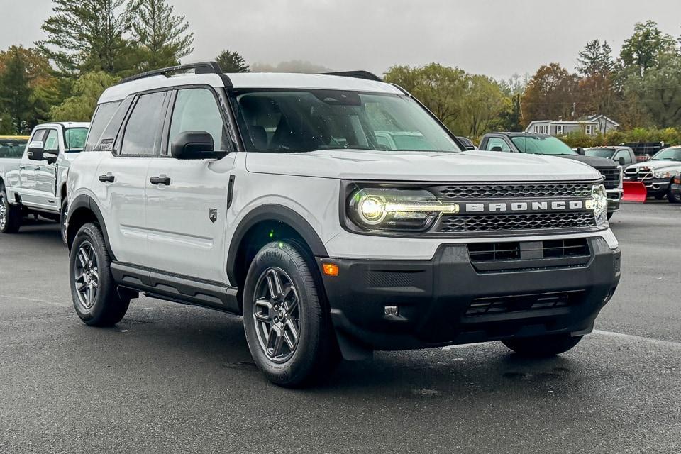 new 2025 Ford Bronco Sport car
