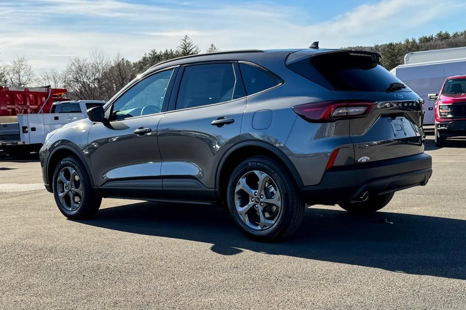new 2025 Ford Escape car, priced at $33,367